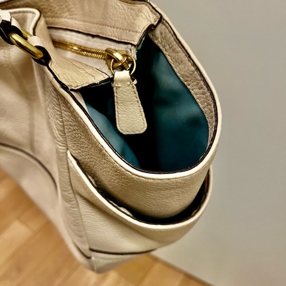 Coach Park Leather Carrier Tote Purse (authentic) - Picture 2 of 12